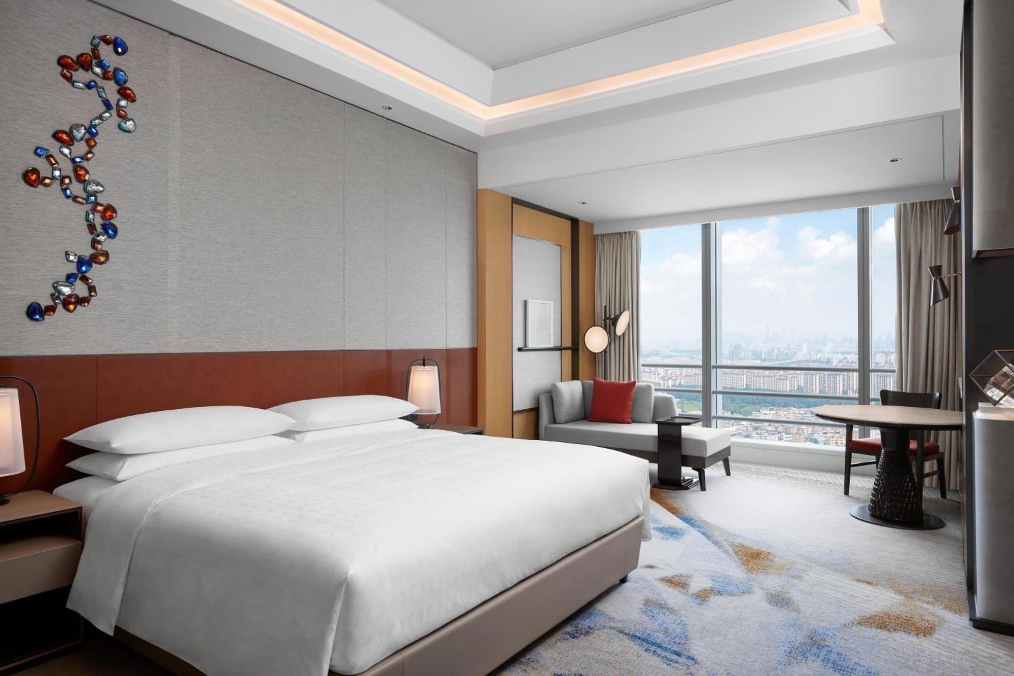 Отель Sheraton Guangzhou Panyu Экстерьер фото